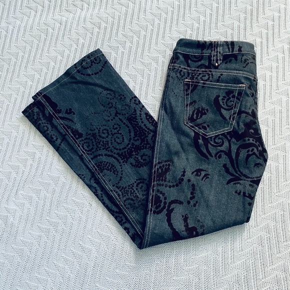 Per Se Denim - Per Se velvet embellished straight leg jeans